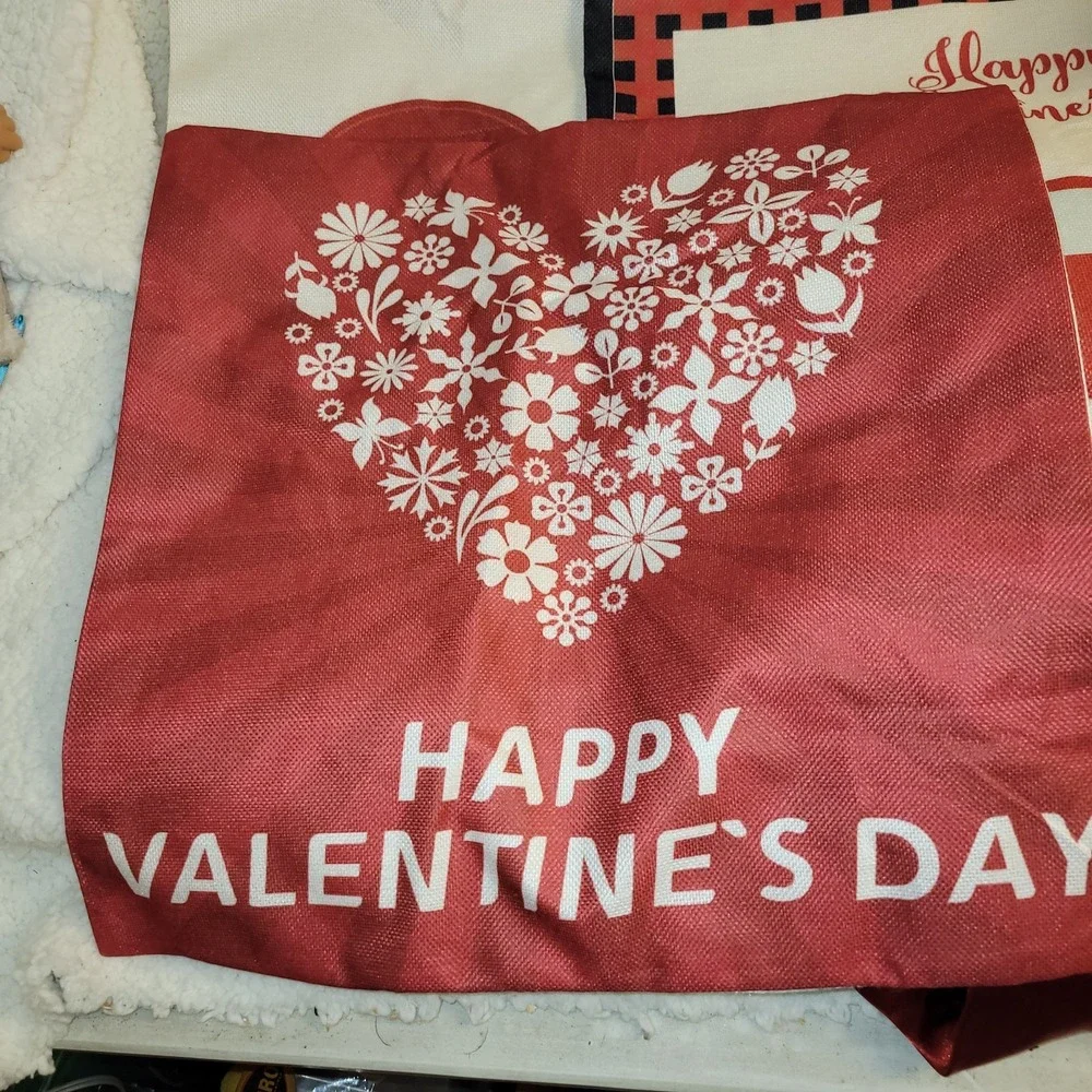 Valentines Day‎ Variety 17